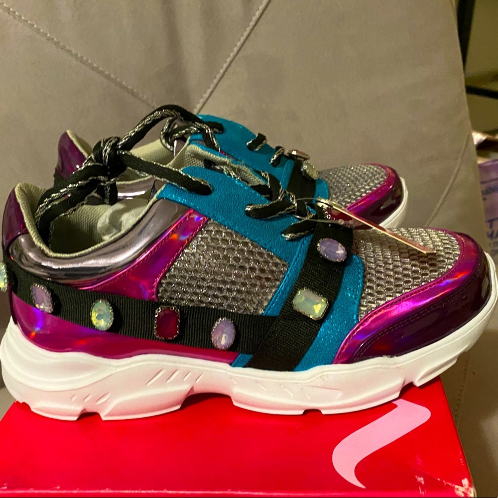 NINA JASMINDA  MULTI METALLIC SIZE 5